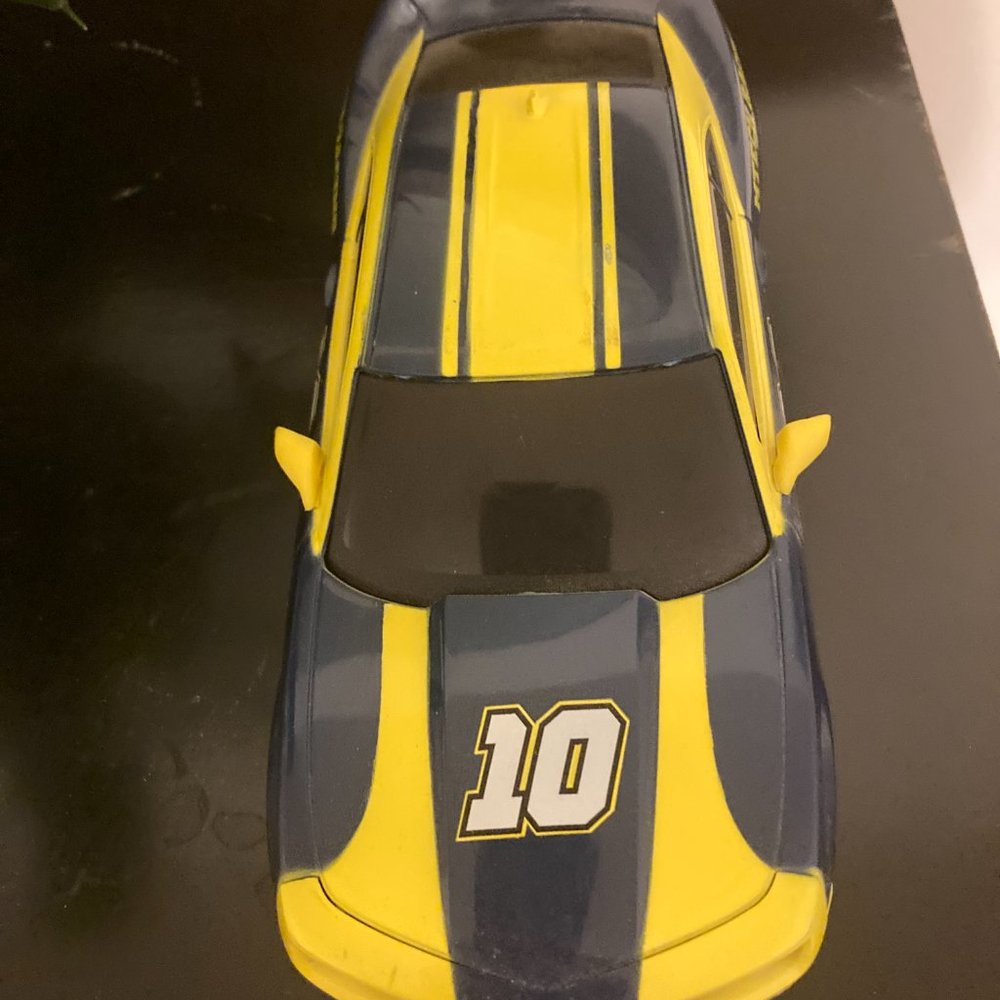 Chevy MTech Racing Car - Picture 3 of 9